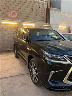 Lexus LX